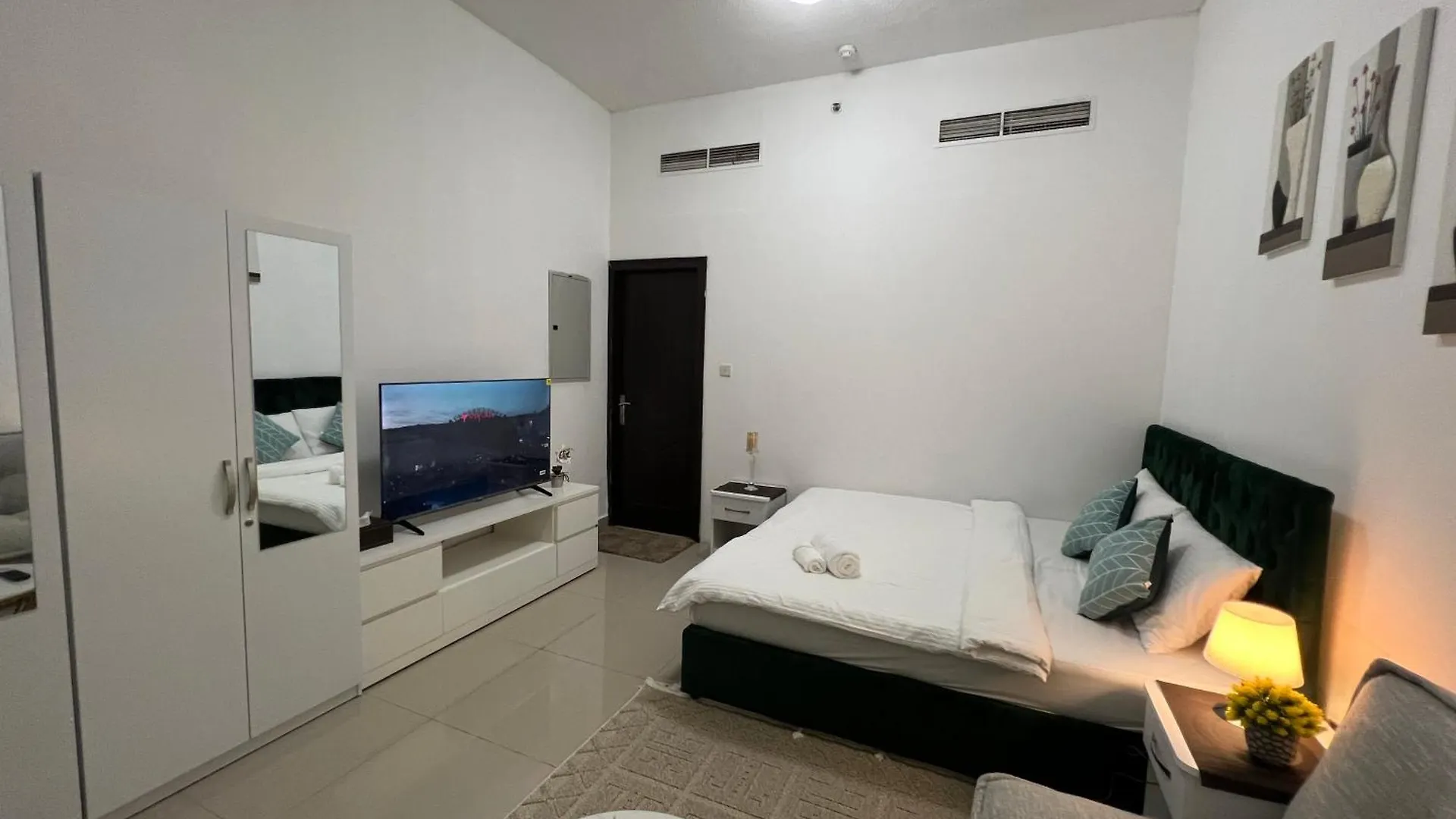 Beautiful Cozy Room Dubai 0*,  United Arab Emirates