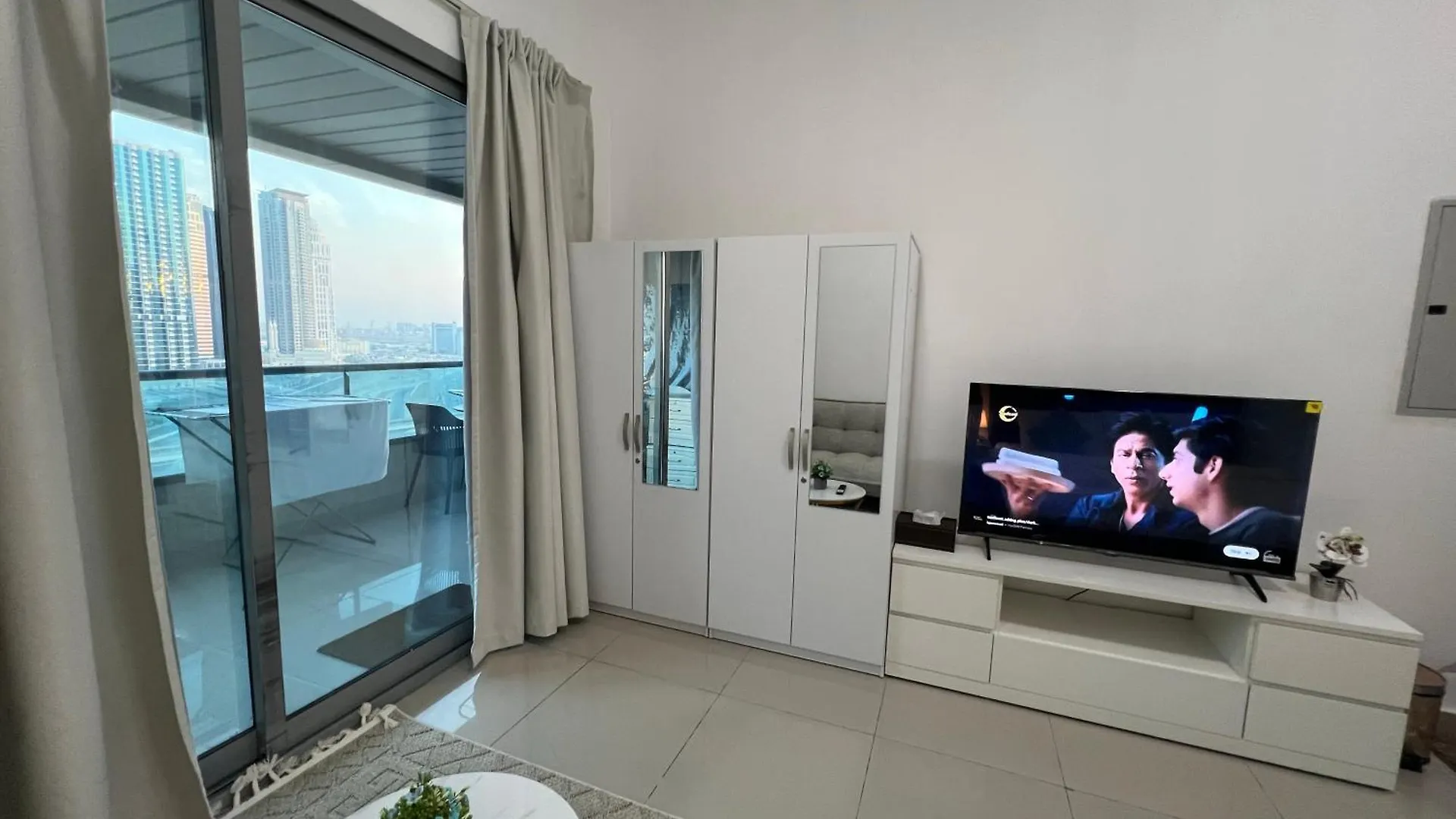 Homestay Beautiful Cozy Room Dubai
